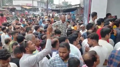 गैस की किल्लत से फूटा गुस्सा.(Photo: Screengrab)