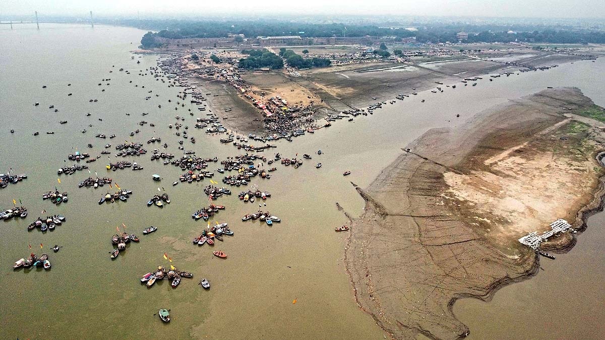 ये है प्रयागराज संगम की तस्वीर. इसमें आपको गंगा का जलस्तर काफी कम दिखेगा. (File Photo: Getty)