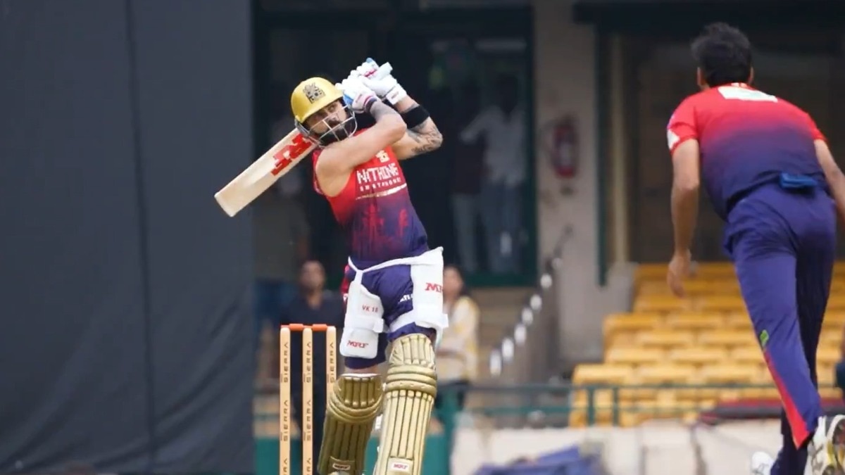 Virat Kohli smashing a six during RCB training session (X RCB screengrab)