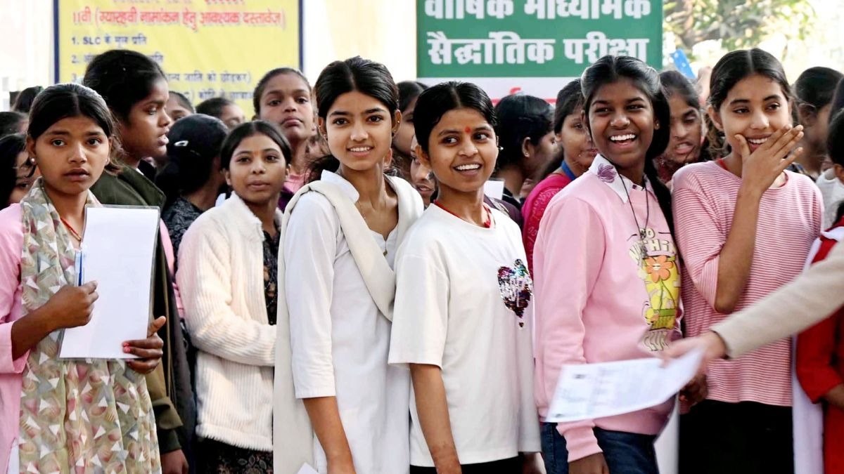 बिहार में टॉपर को मिलेगा कई इनाम. (Photo : PTI)