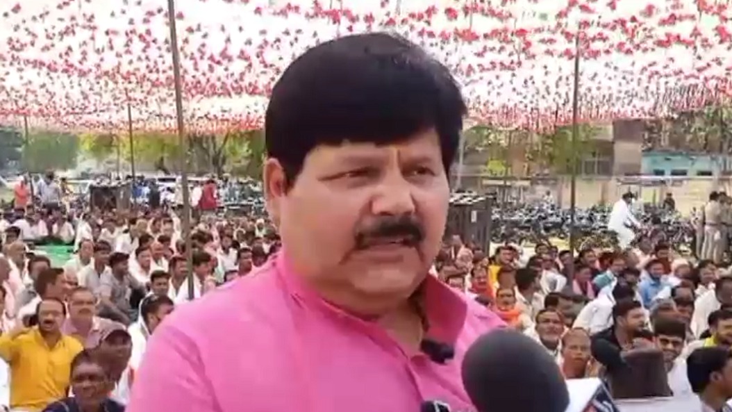 https://akm-img-a-in.tosshub.com/aajtak/images/story/202603/69c13320638fc-photo-screengrab-233330776-16x9.png?size=948%3A533