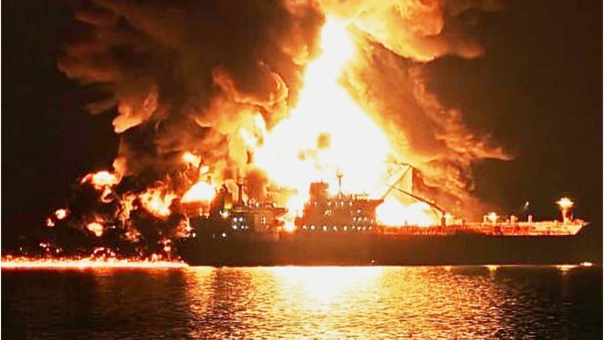 Strait of Hormuz oil crisis