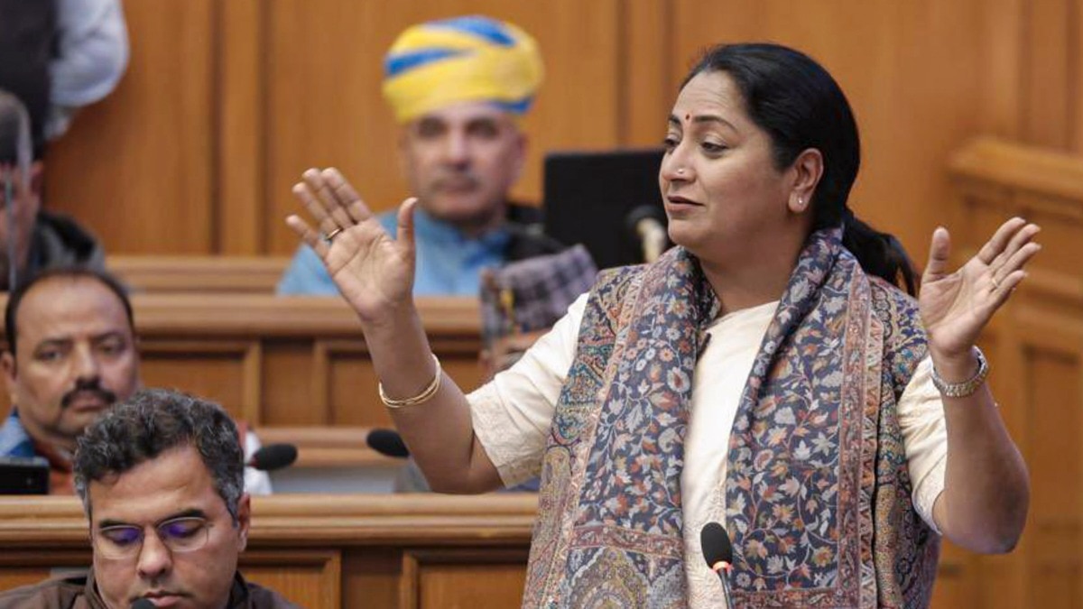 सीएम रेखा गुप्ता