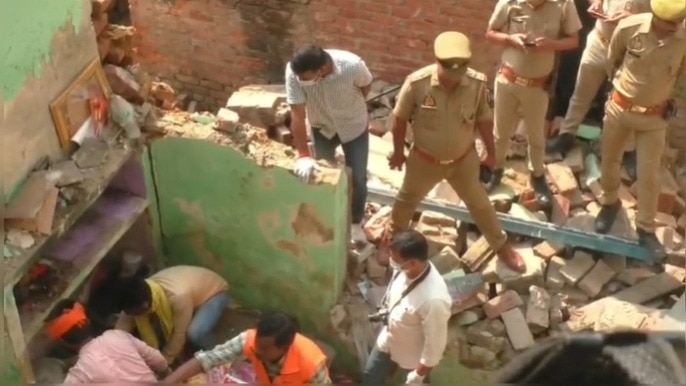 सिलेंडर ब्लास्ट के बाद का मंजर (Photo- Screengrab)