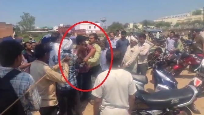 वीडियो वायरल. (Photo: Screengrab)