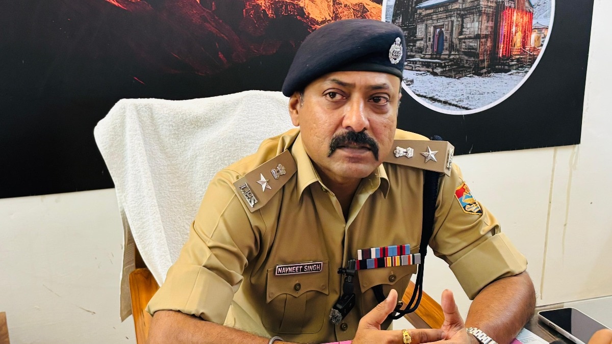 एसएसपी नवनीत सिंह भुल्लर. (Photo: Mudit Kumar Agarwal/ITG)