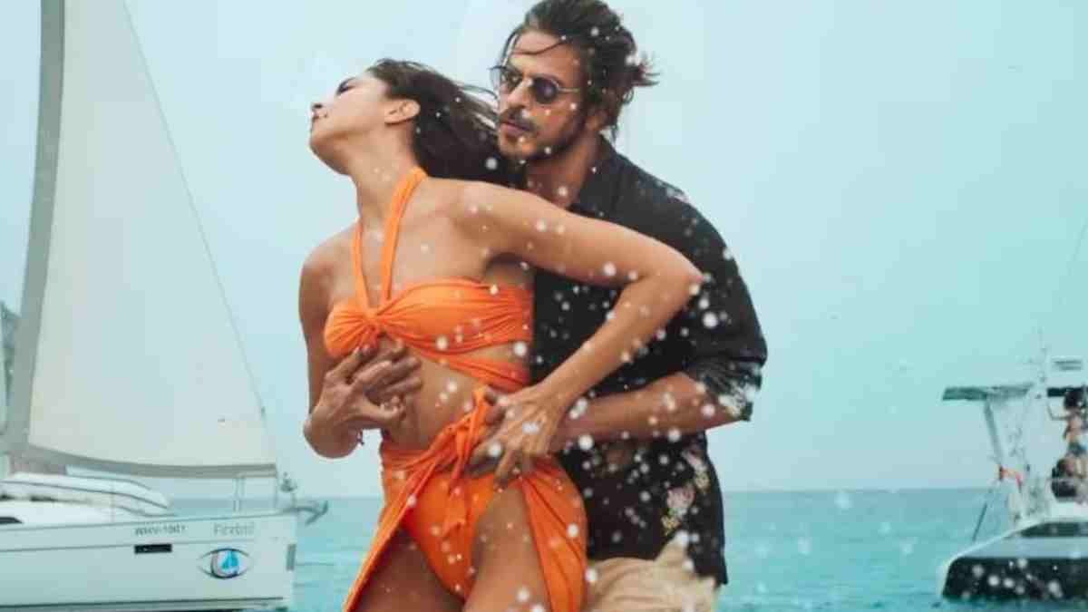 Shahrukh Khan Besharam Rang