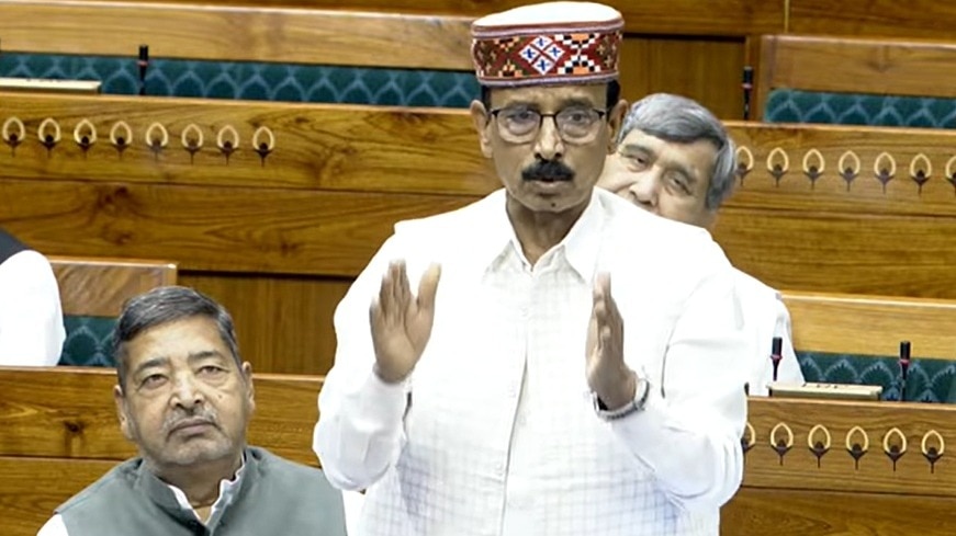 रमाशंकर राजभर बोले- छात्रसंघ मांगने वालों पर बरसाई जा रहीं लाठियां (Photo: Screengrab)