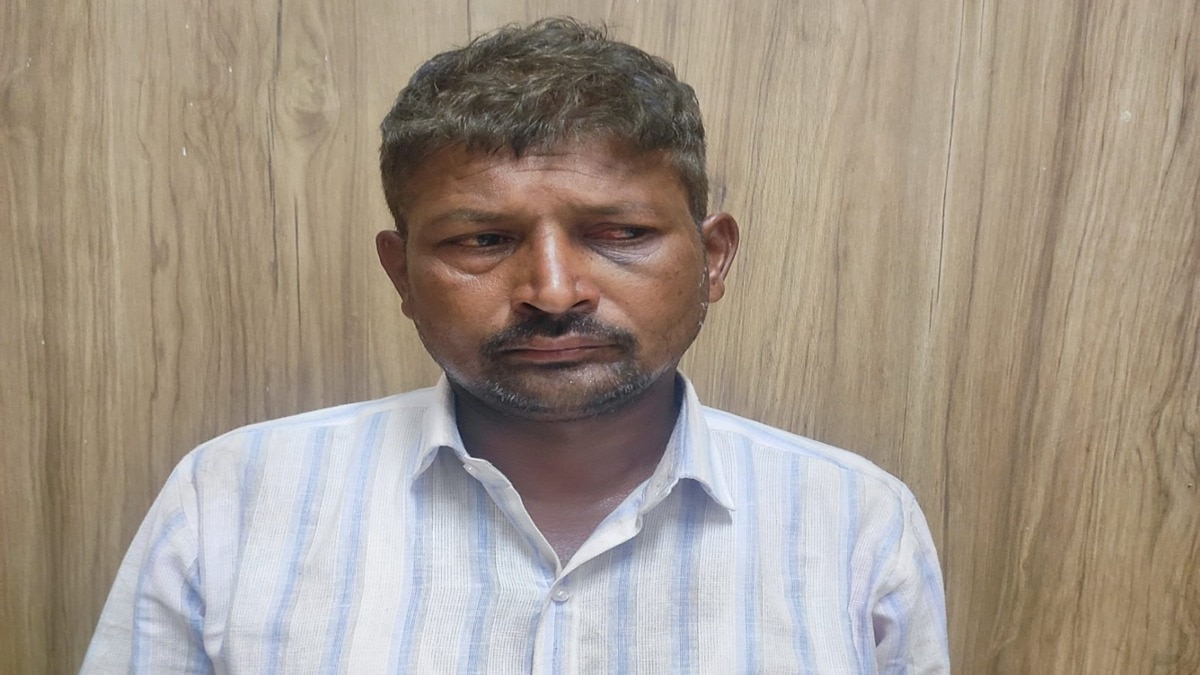 आरोपी पिता, जिसकी यातना से बेटी की मौत हो गई. (Photo: Prabodhini Chikhlikar/ITG) 