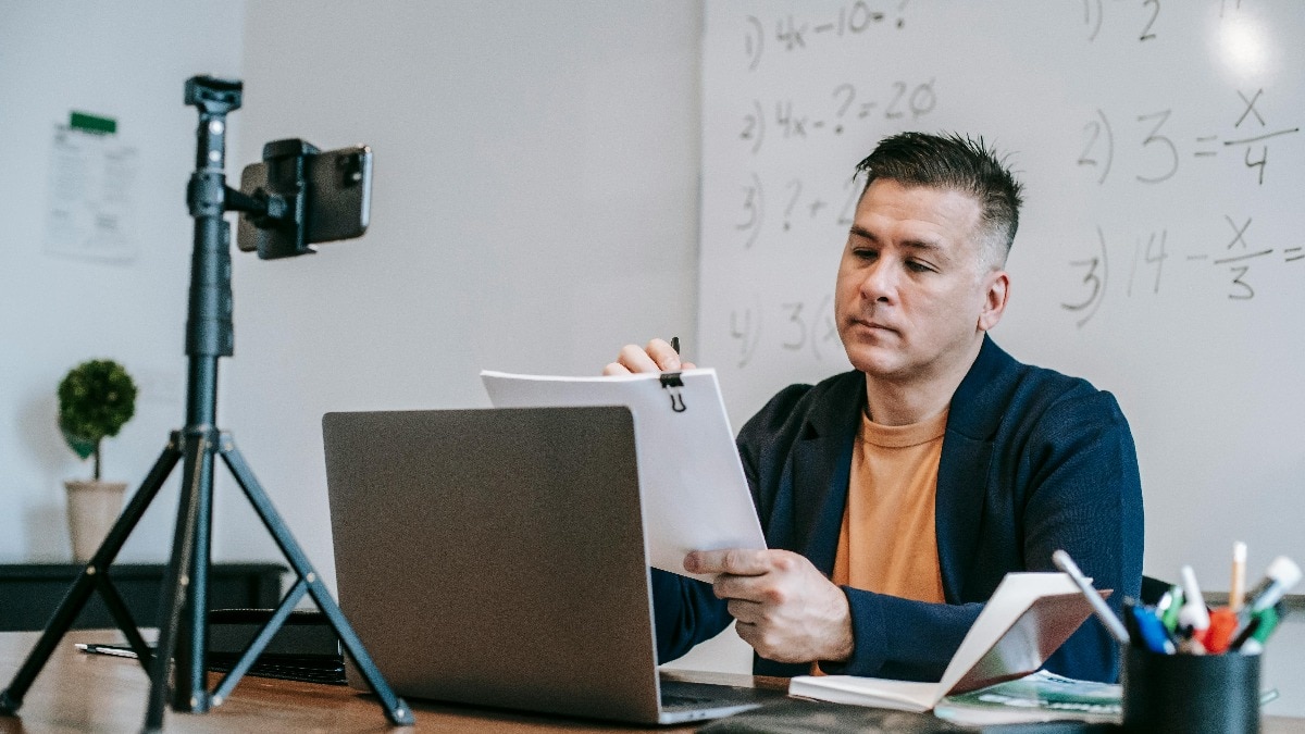 CTET सर्टिफिकेट दिलाएंगे शानदार जॉब्स. (Photo : Pexels)