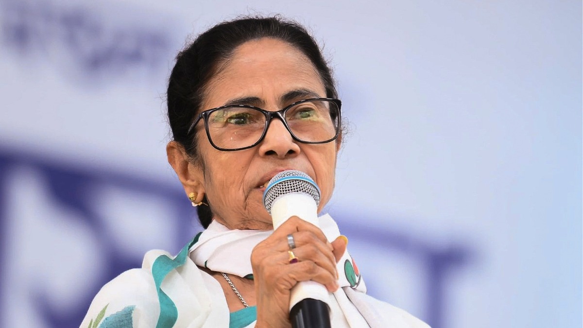 ममता बनर्जी बोलीं - BJP पहले पैसे देगी फिर बंद करेगी (Photo: PTI)