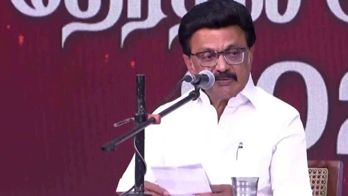 DMK का घोषणापत्र जारी: महिलाओं को हर महीने 2000 रुपये का वादा (File Photo: ITG)