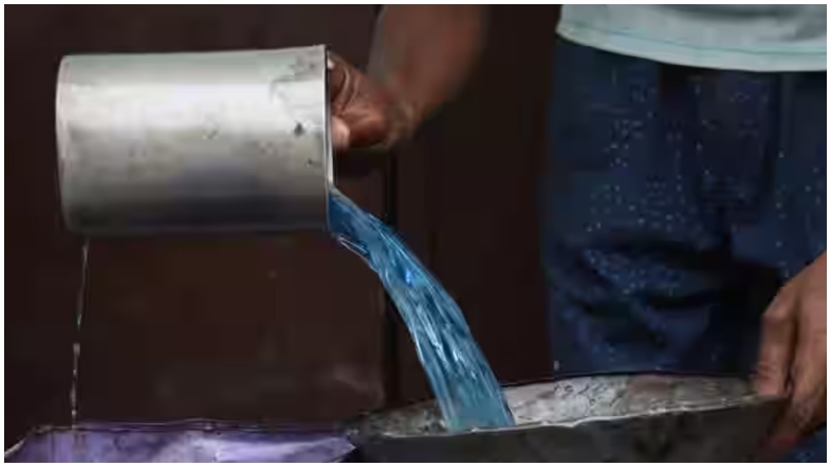 LPG संकट के बीच Kerosene की हुई वापसी, पेट्रोल पंपों पर होगी बिक्री, सरकार ने नियमों में दी ढील