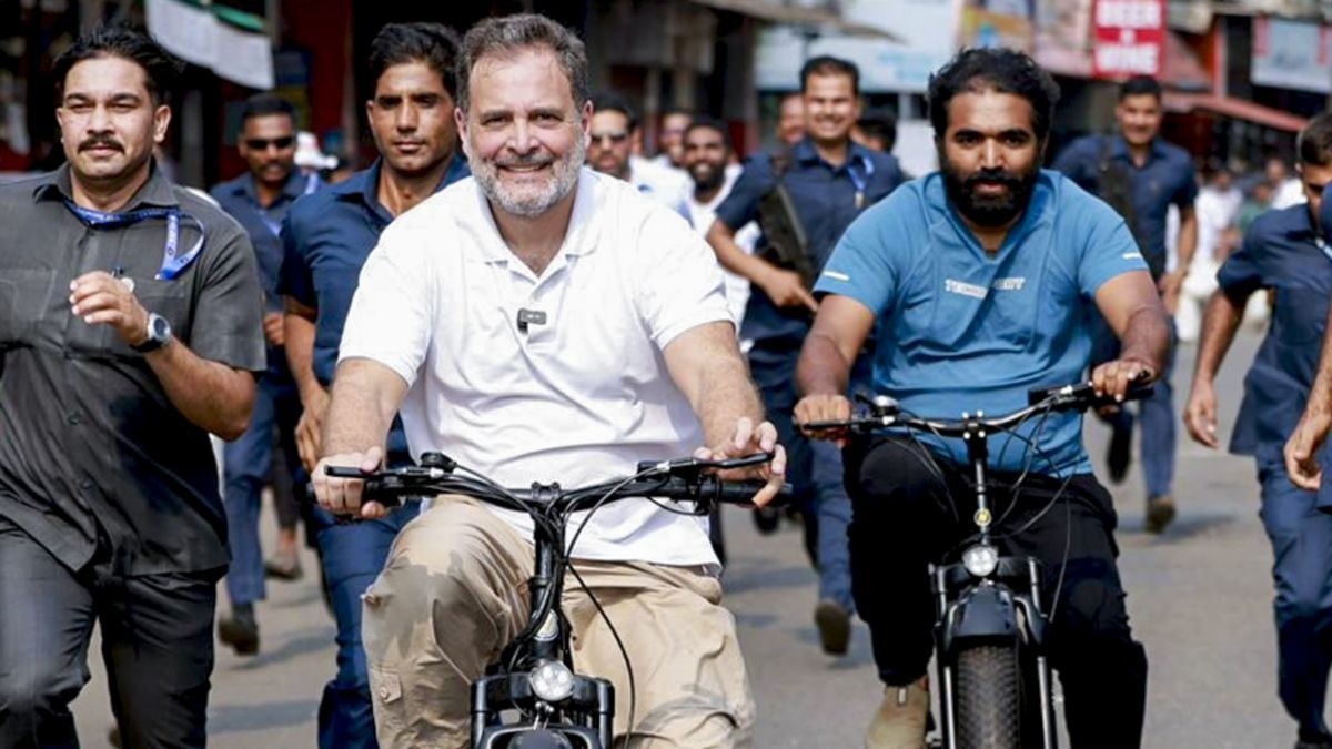 rahul gandhi keralam cycle