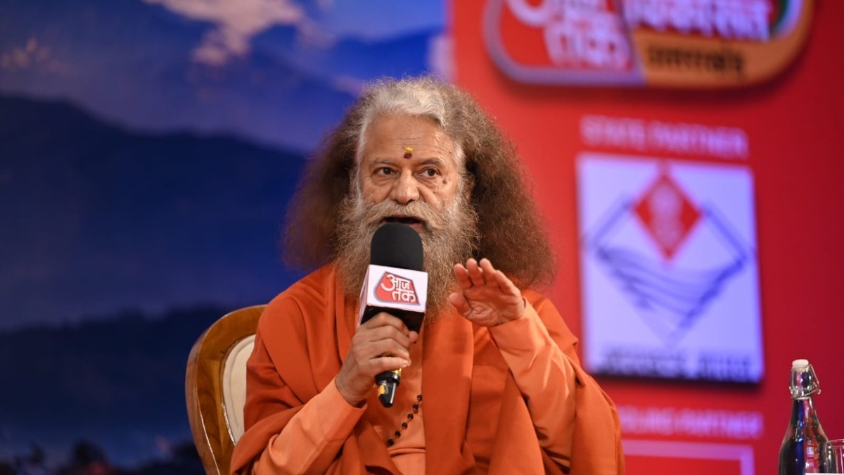 स्वामी चिदानंद ने कहा गोवा-ताजमहल छोड़ गंगा आरती की करने आए युवा