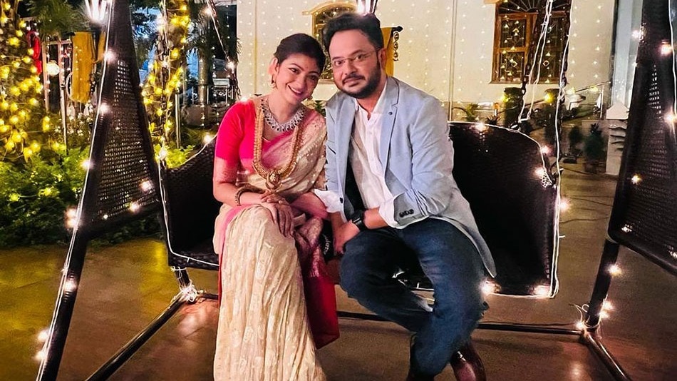 राहुल के जाने से दुखी रूकमा रॉय (Photo: Instagram @rahularunodaybanerjee)