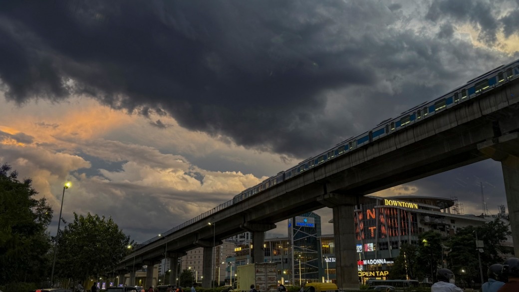 बर्फबारी और तेज हवाओं के साथ अप्रैल के पहले हफ्ते का आगाज़