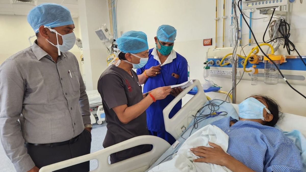 80 लाख में ट्रांसप्लांट, इन्फेक्शन से बिगड़ी हालत, महिला लखनऊ रेफर