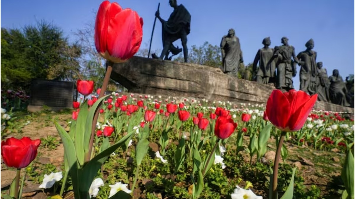 अप्रैल में छुट्टियों और पर्व-त्यौहार की ये है लिस्ट (Photo - PTI)