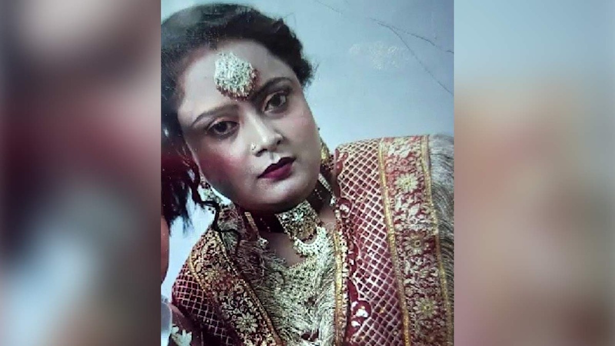 उन्नाव: डंपर ने स्कूटी सवार महिला को कुचला, धड़ से अलग हुआ सिर