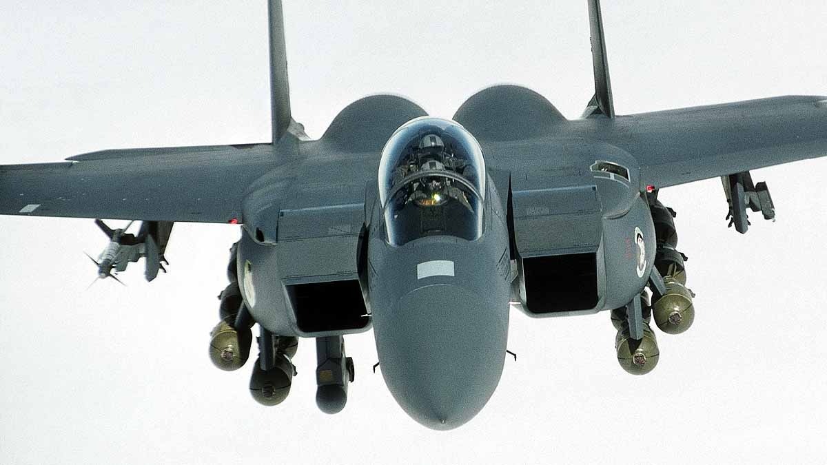 Iran Captures US Pilots