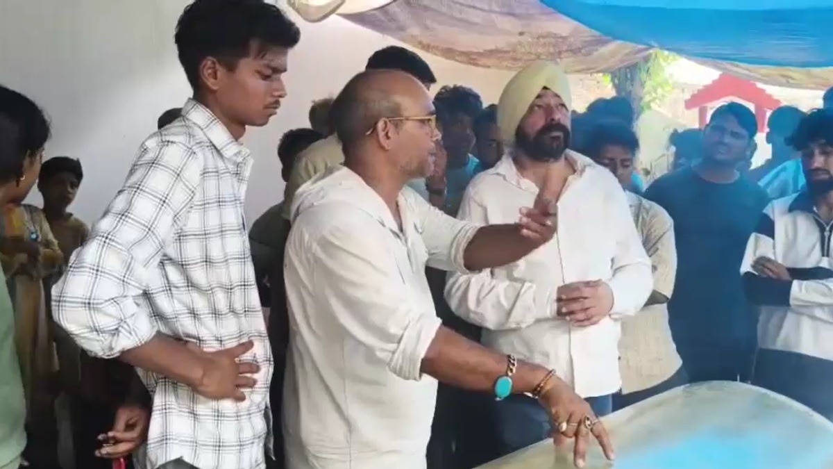 “पेट में लग गई भाई...”, तमंचे से रील बनाते समय चली गोली, युवक की मौत