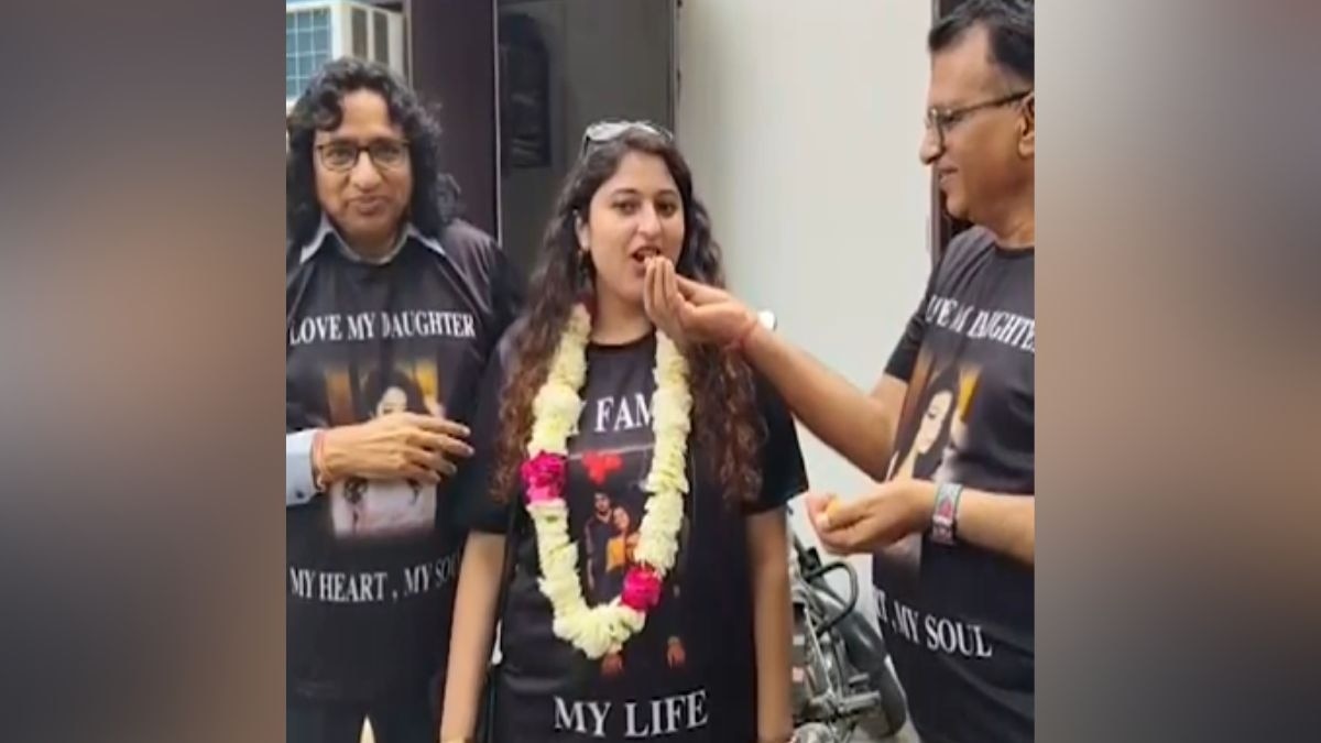 मेरठ: तलाक के बाद बेटी का ढोल-नगाड़ों से स्वागत, पिता की बात ने छू लिया दिल