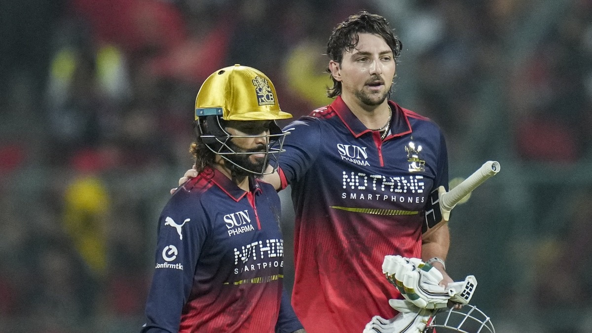 आरसीबी ने सीएसके पर बड़ूी जीत दर्ज की. (Photo: PTI)