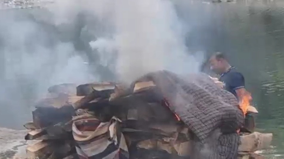 पौड़ी से आया शर्मसार कर देने वाला मामला. (Photo: Screengrab)