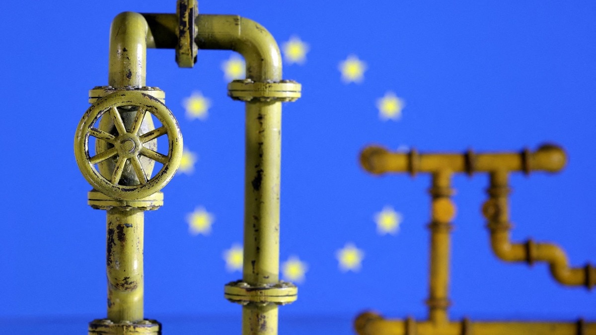 देशभर में महाराष्ट्र में सबसे ज्यादा है PNG कवरेज (Photo - Reuters)