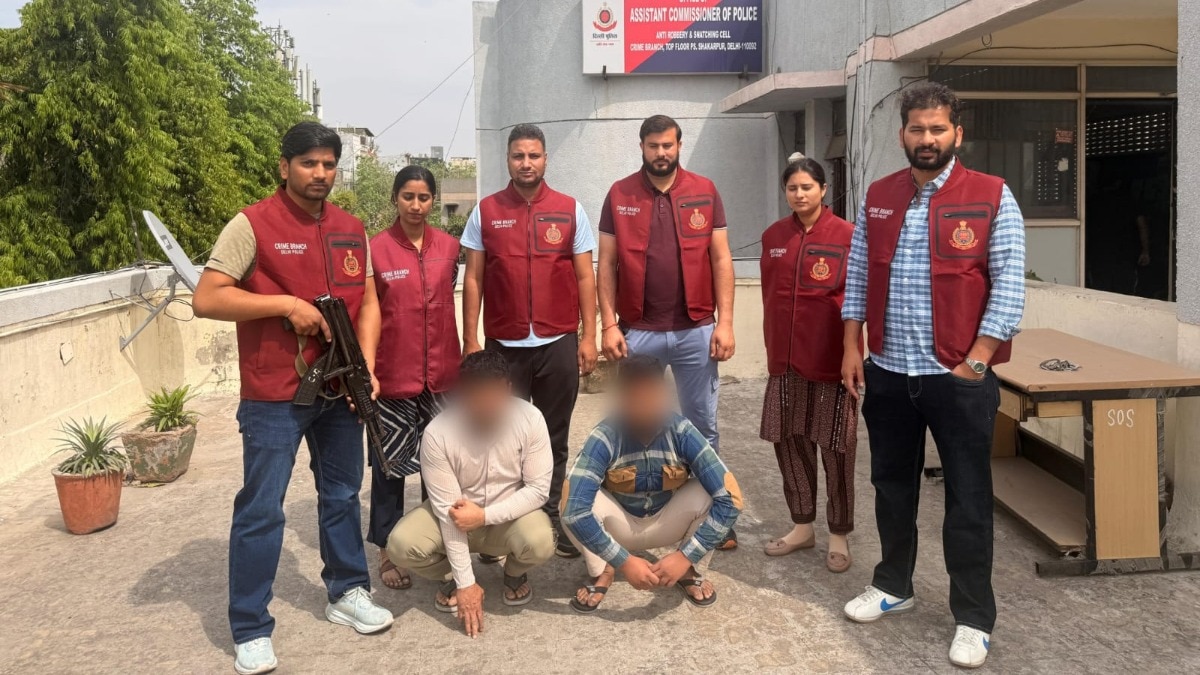 Delhi Police Busted International Arms Racket