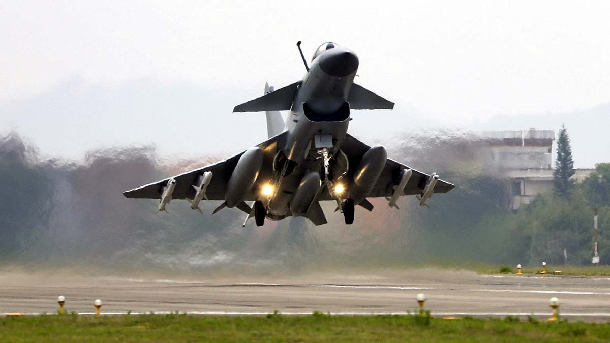 चीन के बढ़ते घेरे से डरे ताइवान के लोग, सिंगापुर और तुर्की की नागरिकता ले रहे, आखिर क्या है ये ट्रेंड