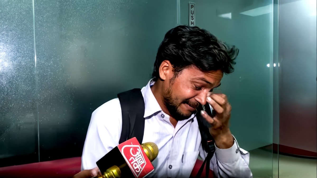 Youth lost 9 lakh rupess in online game. Photo ITG