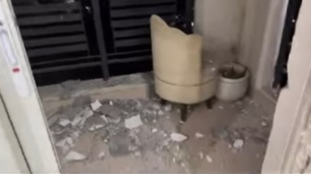 ग्रेटर नोएडा में देर रात बड़ा हादसा