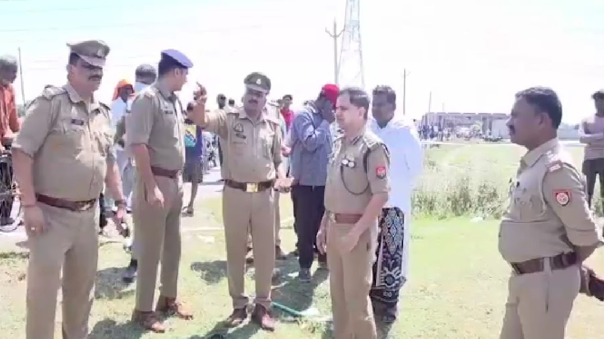 पुलिस और फोरेंसिक टीम मामले की जांच कर रही है (फोटो-ITG)