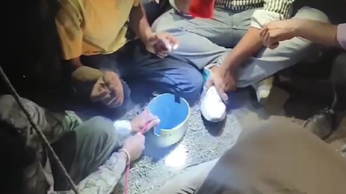 60 फीट गहराई में अटका है 3 साल का मासूम..., खेलते हुए जा गिरा बोरवेल में