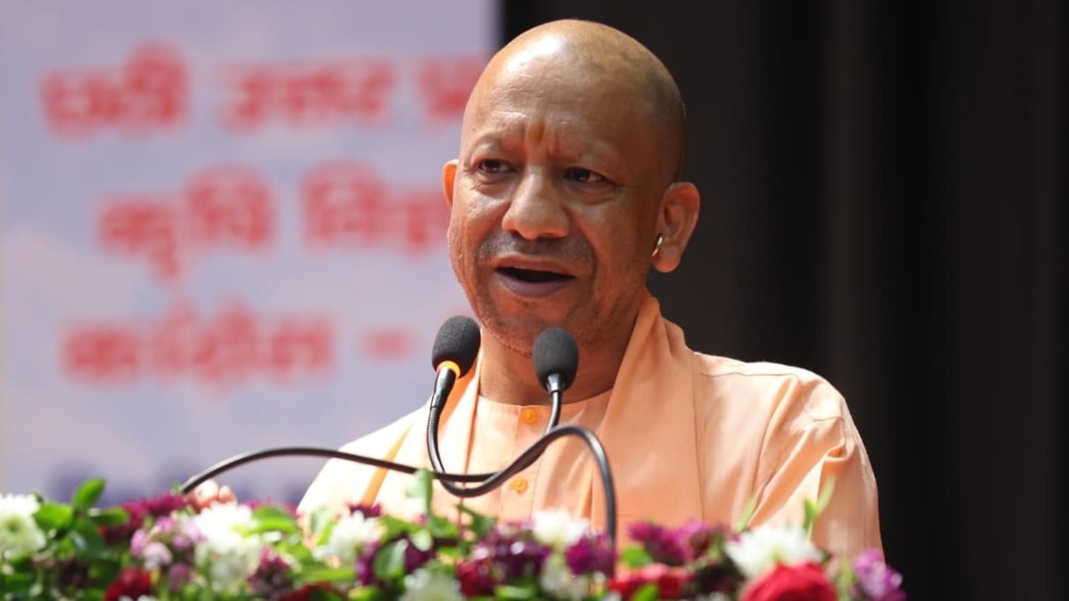 CM योगी का बांग्लादेश से आए 331 परिवारों को तोहफा, आज देंगे जमीन का मालिकाना हक