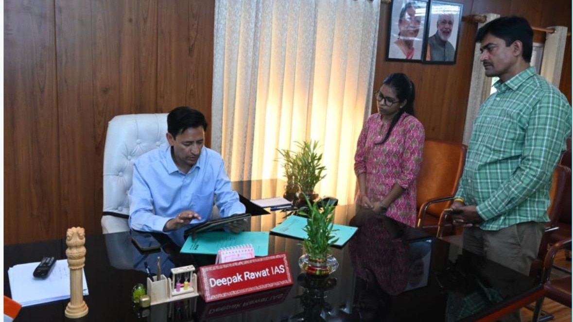 जनगणना में डिजिटल क्रांति!(Photo: Lila Singh Bisht/ITG)