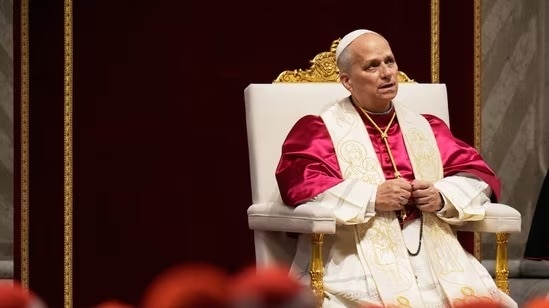 ईरान जंग रुकनी चाहिए, 'सर्वशक्तिमान होने का भ्रम' युद्ध को बढ़ावा दे रहा: पोप लियो