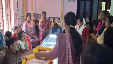 प्रताड़ना के आरोपों से घिरा कॉलेज.(Photo: Screengrab)