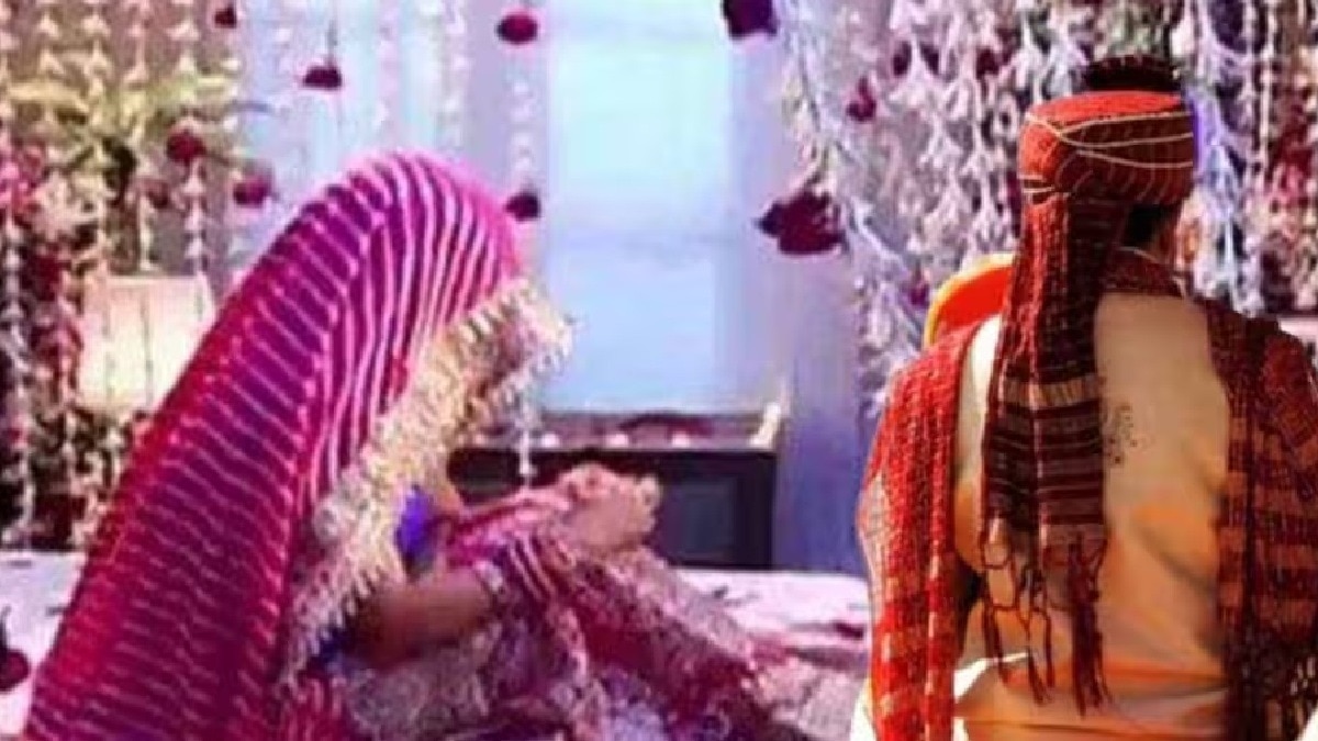 सुहागरात पर पत्नी की डिमांड सुन पति रह गया सन्न (Photo: representational image)