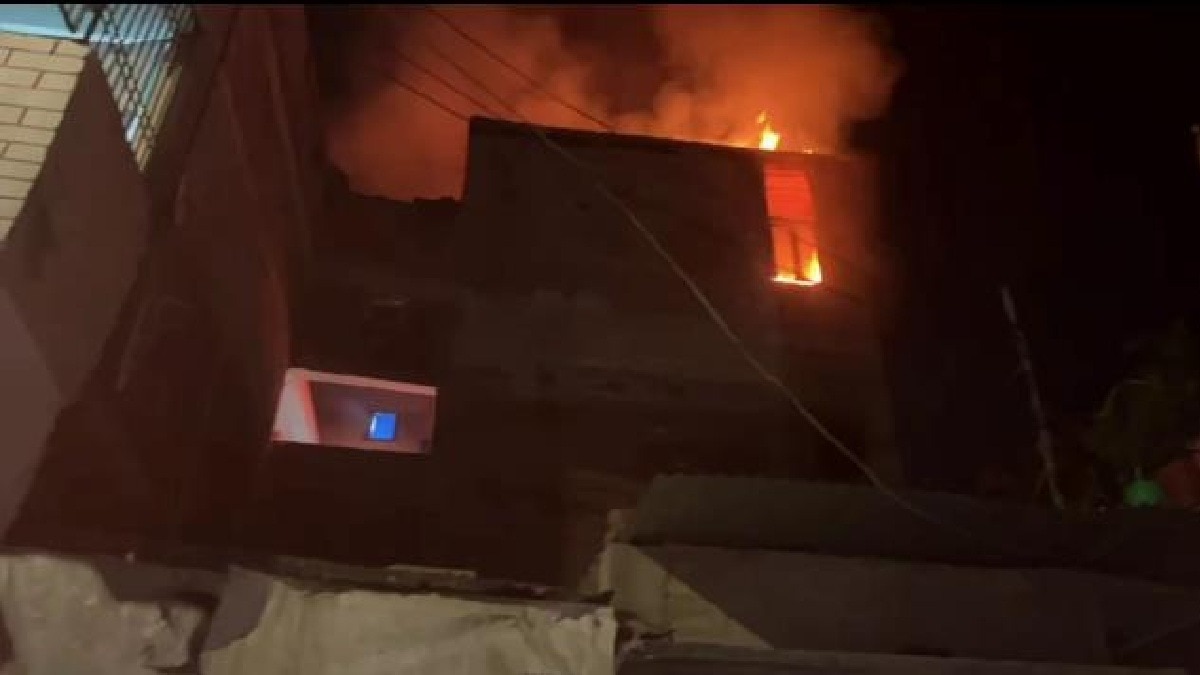 जिंदा जल गए पति- पत्नी और तीन माह का मासूम (Photo: itg)