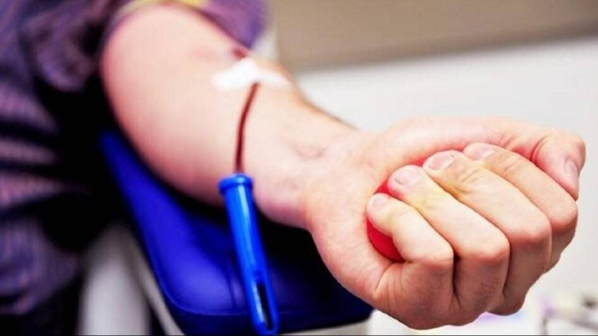 ताकत के लिए युवा खुद को चढ़ा रहे ब्लड कंपोनेंट्स.(Photo: Representational)