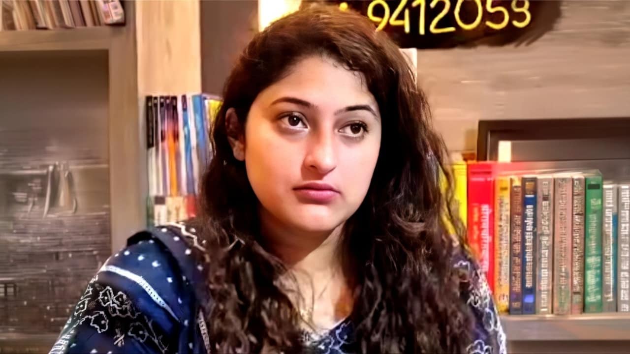 तलाक के बाद ढोल बजवाने वाली महिला ने ट्रोलर को दिया जवाब