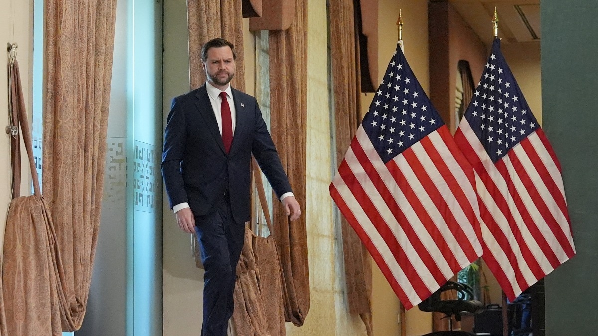 इस्लामाबाद में ईरान और यूएस के बीच 21 घंटे चली थी वार्ता (Photo:AP)