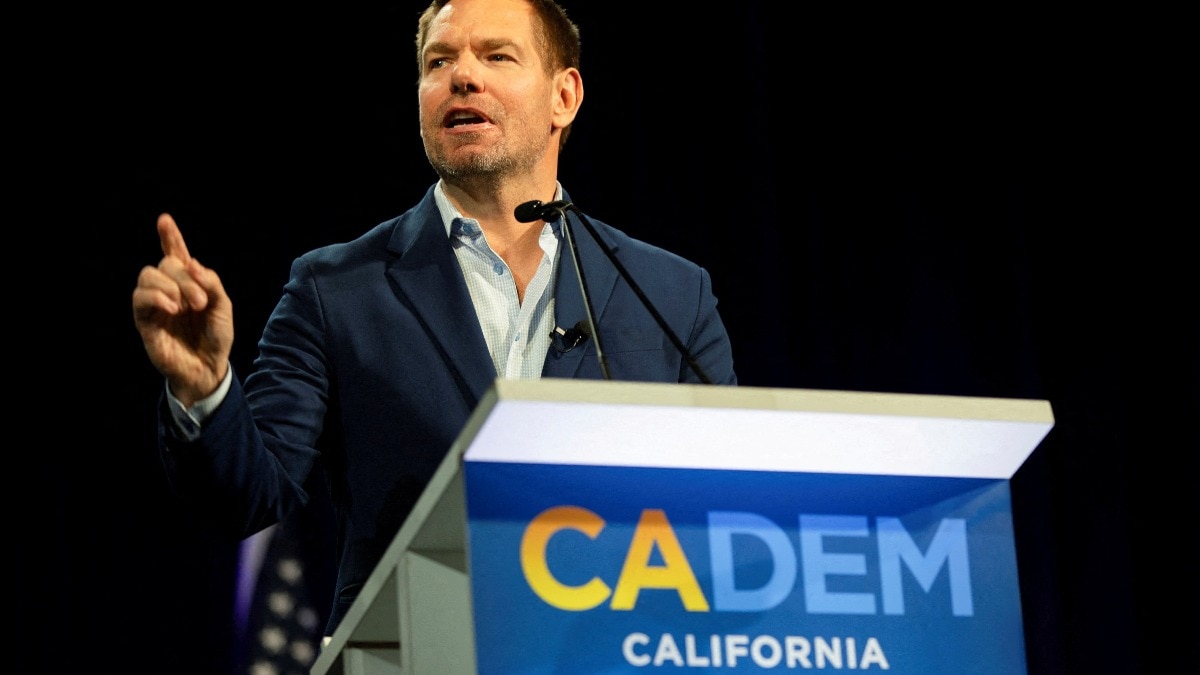 एरिक स्वेलवेल ने आरोपों के खिलाफ लड़ने की बात कही थी. (Photo: Reuters)