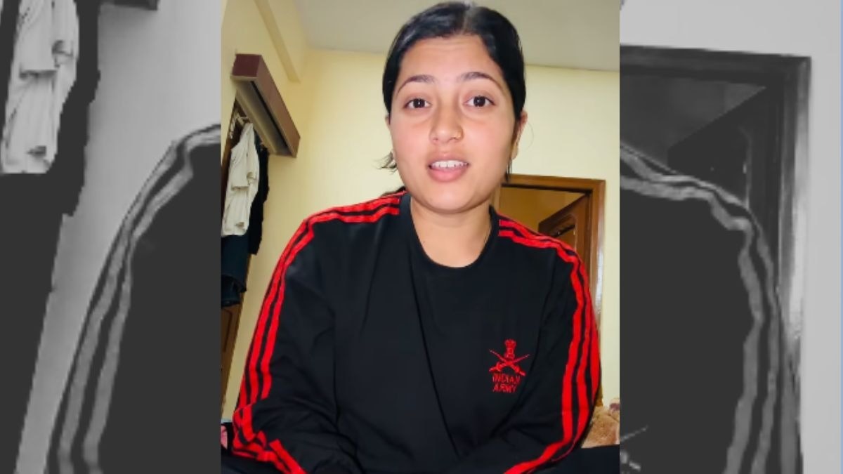 'देश के वफादार होंगे लेकिन...'सेना के जवानों पर कमेंट करने वाली इंफ्लूएंसर पर FIR