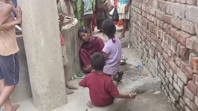 पुलिस ने भाभी को हिरासत में ले लिया है(Photo: Rajesh Kumar Jha/ITG)