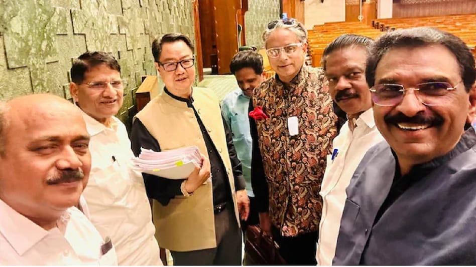 शशि थरूर ने ये तस्वीर शेयर की है. (Photo: X/@ShashiTharoor) शशि थरूर ने ये तस्वीर शेयर की है. (Photo: X/@ShashiTharoor)