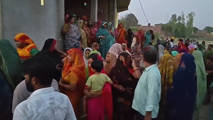 हथौड़े से वार कर की हत्या.(Photo: Akhilesh Kumar/ITG)